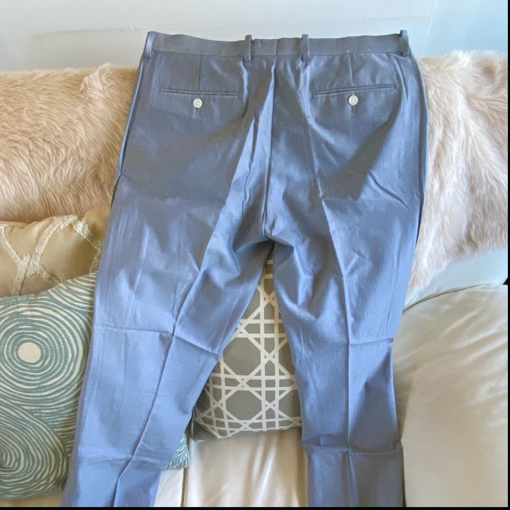 Express suit - Picture 11 of 15